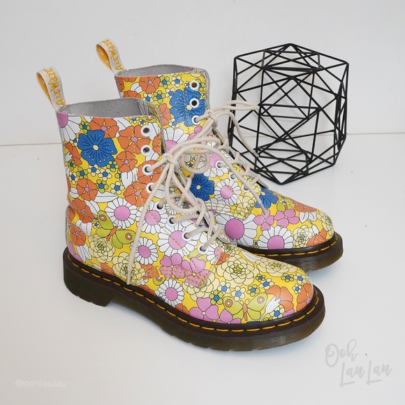 dr martens pascal daisy